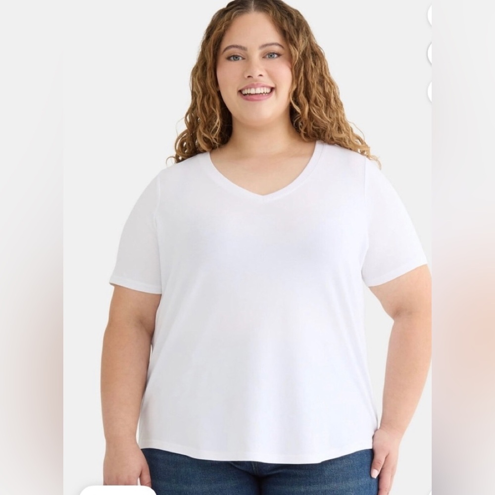 TERRA & SKY Womens White T-Shirt Size 4X 28W-30W V Neck Relaxed Fit NWD